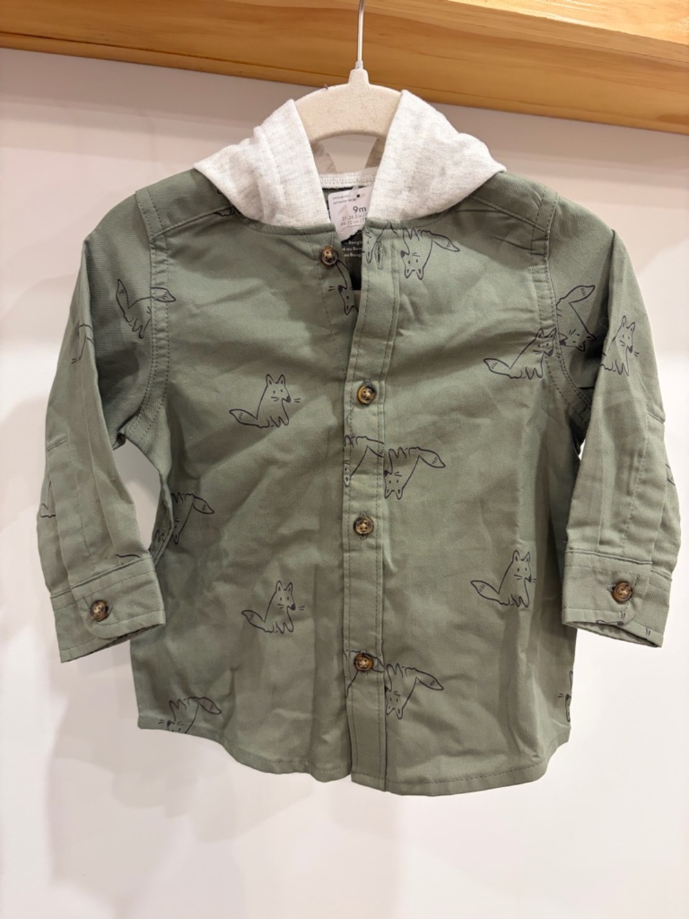 Carter’s Button-Front Hooded Shirt Jacket with Fox Print - NWT - 9m